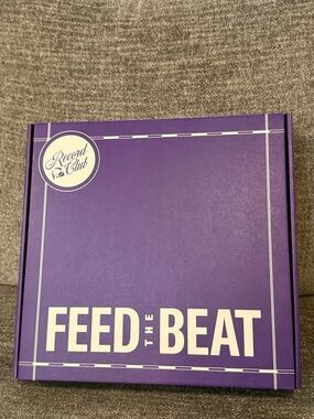 NEW Limited edition taco bell Feed The Beat Purple Record Club Box
